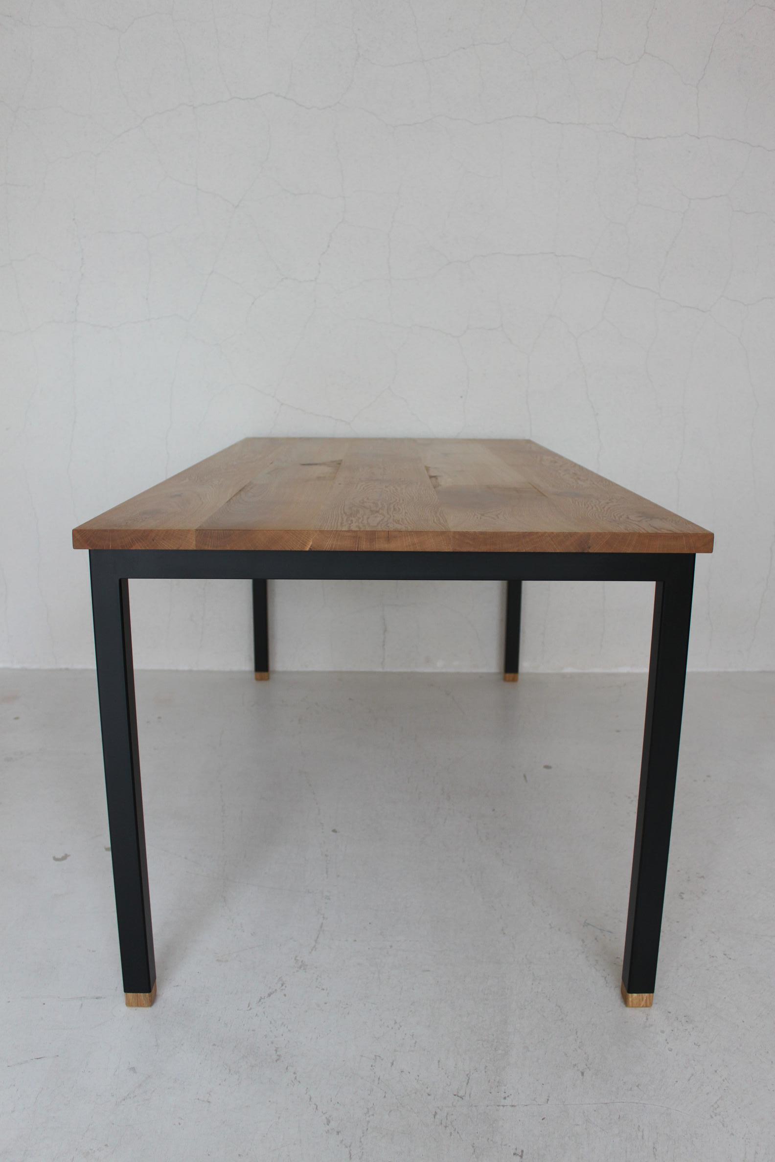 W.B DINING TABLE_c0146581_1402434.jpg