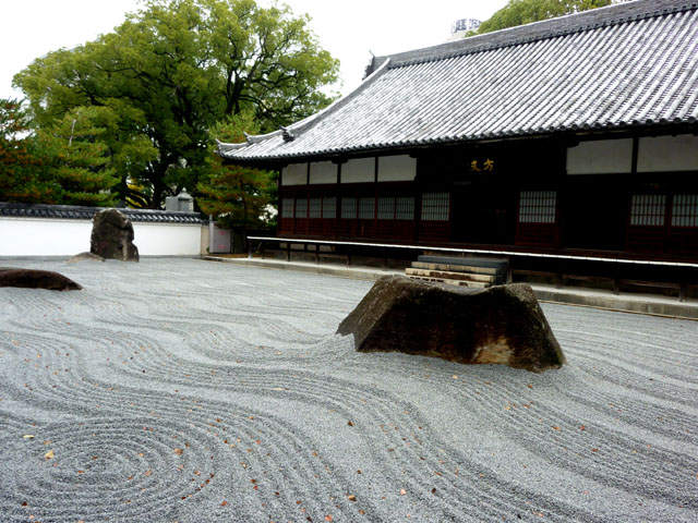 博多祇園町の寺院_e0048413_19473641.jpg