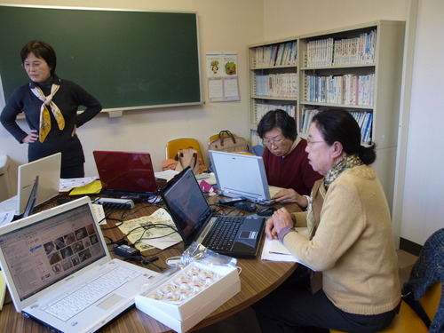 PCグループ「そよかぜ」の勉強会_c0116915_23363797.jpg