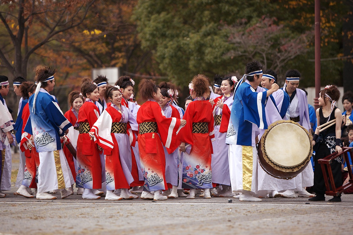 第6回四日市よさこい祭り　やったろ舞その1　-笑TIME- _c0115616_6224413.jpg