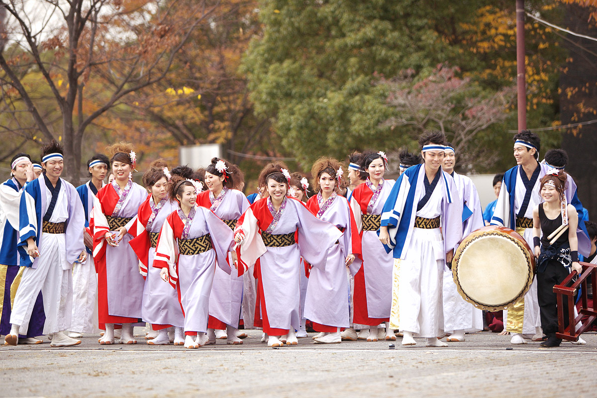 第6回四日市よさこい祭り　やったろ舞その1　-笑TIME- _c0115616_6225110.jpg