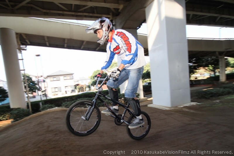 King Of Gorilla 2010 #1 予選の様子_b0136231_16285822.jpg