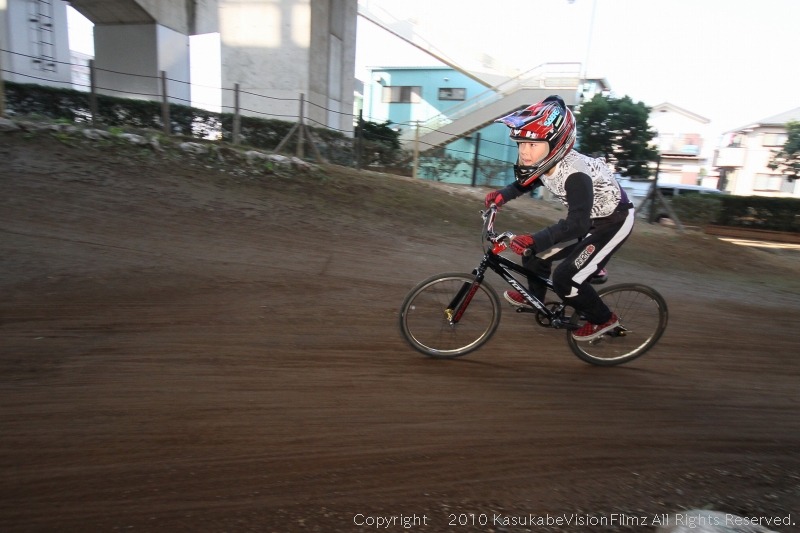 King Of Gorilla 2010 #1 予選の様子_b0136231_16291928.jpg
