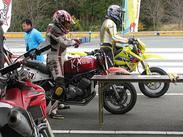 レアルワン P1._f0178858_2122927.jpg