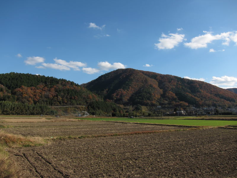 紅葉に染まる山々のパノラマを眺めてー猪名川・能勢サイクリング_e0138081_15314468.jpg