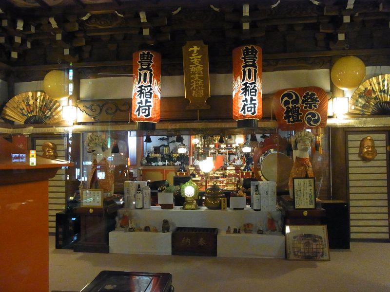 どこの街?2_c0025115_20492358.jpg