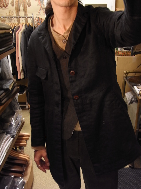selffoto 87 with victorians linenfrockcoat_e0130546_18175969.jpg