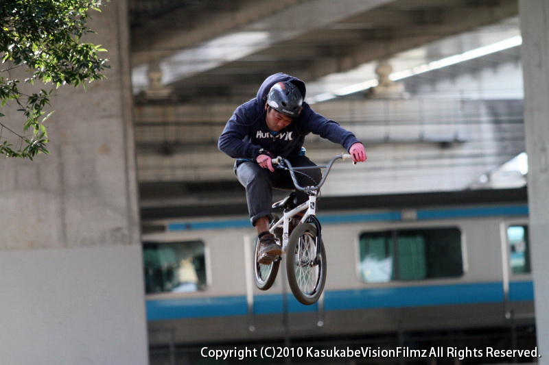 King Of Gorilla 2010 #2 決勝の様子_b0136231_21111768.jpg