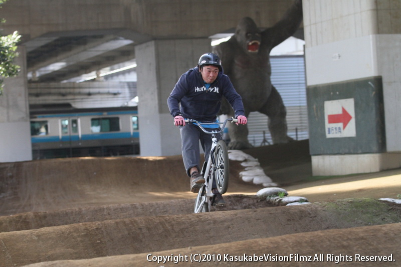 King Of Gorilla 2010 #2 決勝の様子_b0136231_21112038.jpg