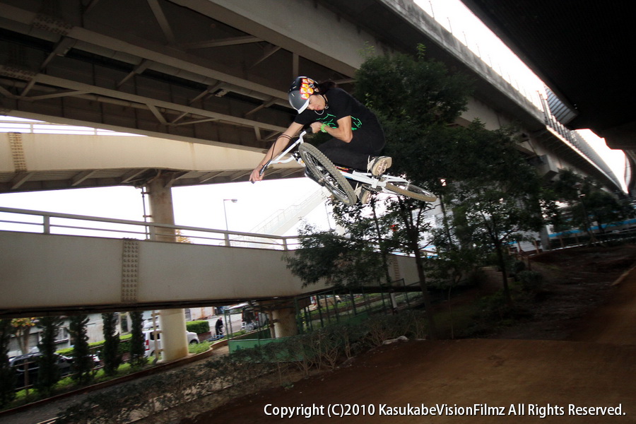 King Of Gorilla 2010 #3 スタイルジャンプコンテスト_b0136231_22123825.jpg
