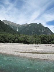 白いへび眠る島 三浦しをん そうだ 本を読もう