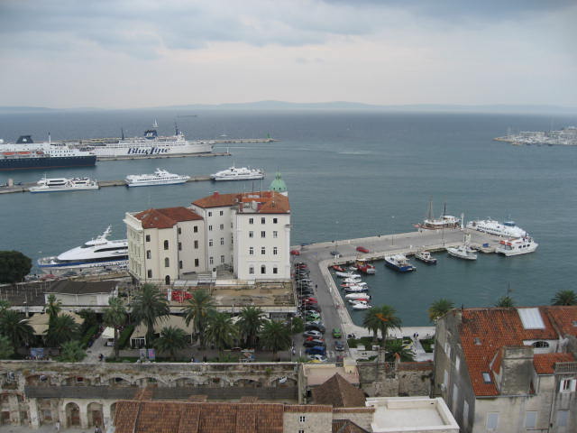 a0100706_1641265.jpg