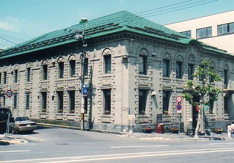 函館・百十三銀行本店(建築家・関根要太郎作品研究、その8)_f0142606_21454595.jpg