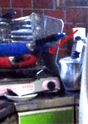 e0103408_0395092.gif