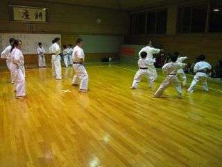 麻生道場_c0118332_22572615.jpg