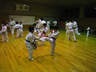 麻生道場_c0118332_22573219.jpg