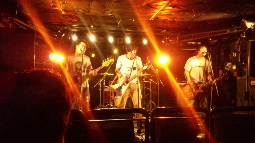 b0095415_23375489.jpg