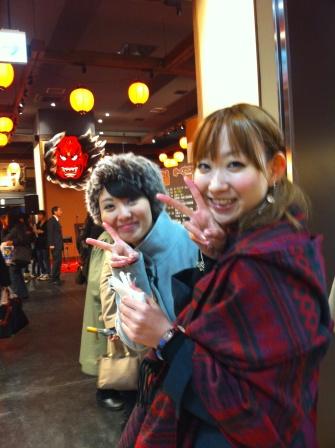 東北新幹線新青森駅開業女子3人組 不良 母ちゃん 東北新幹線新青森駅開業女子3人組 不良 母ちゃん