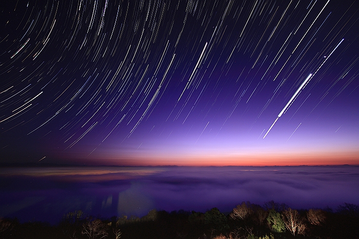 三次高谷山　”夜　景と雲　海と　星”コンポジ編_a0140608_7575670.jpg