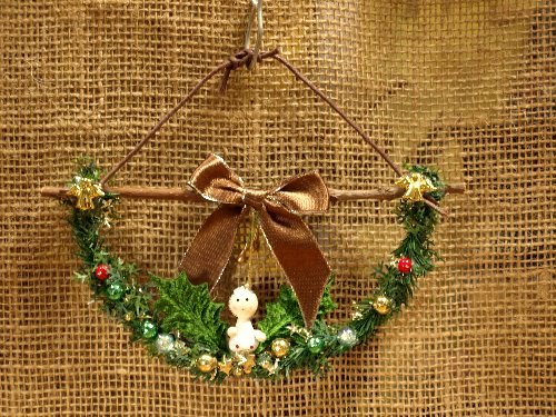 ☆枝とグリーンモールのクリスマスリース☆_c0092953_2094179.jpg