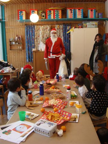 日本人子供会のクリスマスパーティー_c0059063_13454084.jpg