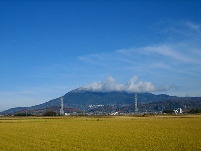 幻の筑波山初冠雪とタジン鍋_b0100229_12112487.jpg