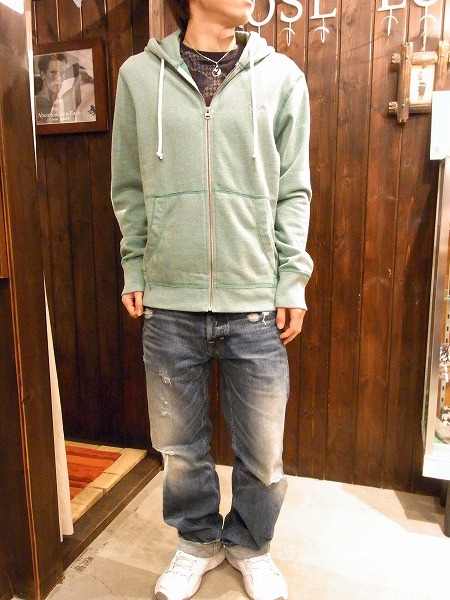 American Eagle パーカー特集_b0139233_1959399.jpg