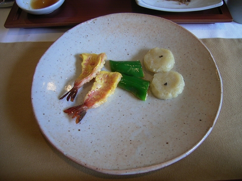 宮宴(クンヨン）でランチ_f0079956_17553471.jpg