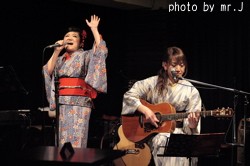 毬華ライブ&忘年会だ〜_f0110089_194674.jpg