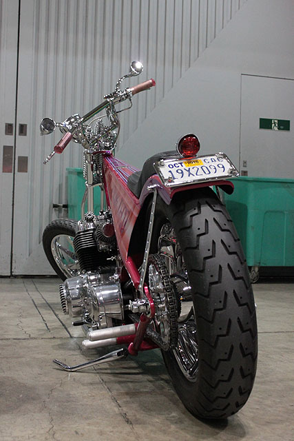 『19th HotRod Custom Show 2010』_e0126901_126335.jpg