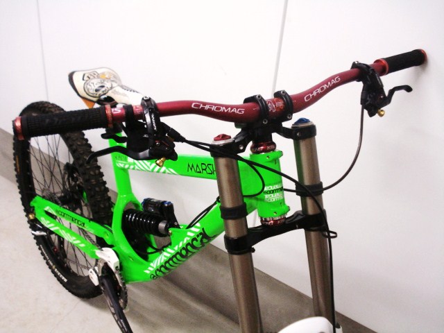 e0015108_8164163.jpg