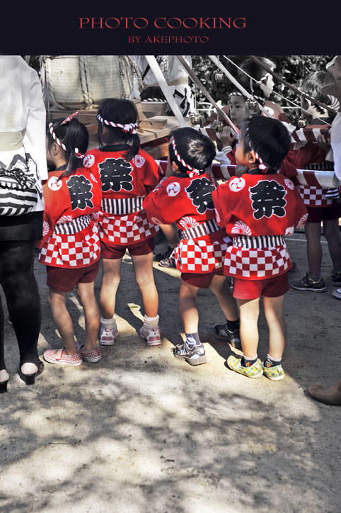 祭りの子供たち_e0127416_1336132.jpg