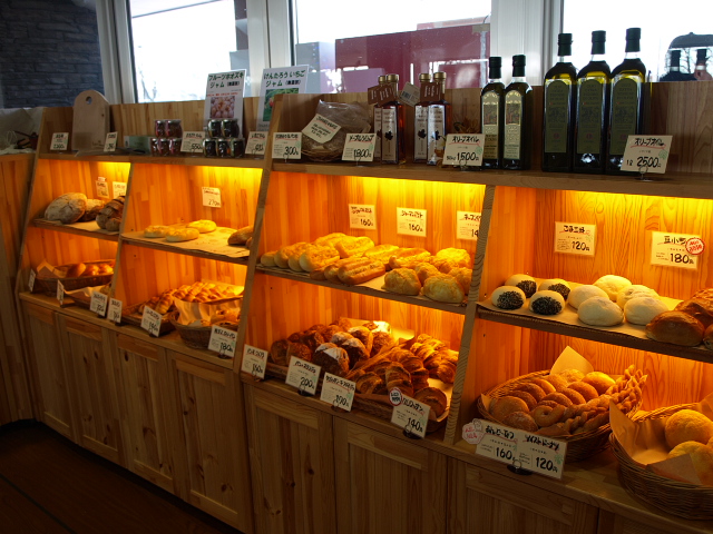 天然酵母パン Lapo LapoLa(ラポ ラポラ)_d0153062_854358.jpg