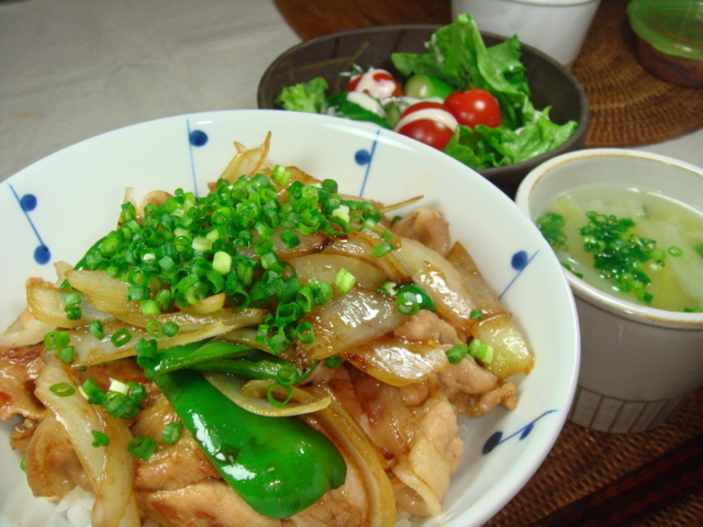 しずやの豚丼￥７７０_a0150680_21265957.jpg