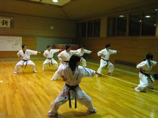 宮の沢教室・麻生道場_c0118332_2211182.jpg