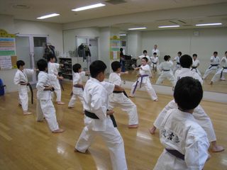 宮の沢教室・麻生道場_c0118332_228971.jpg