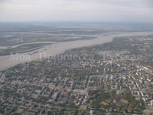 ハバロフスク上空から日本へ　秋のロシア・ハバロフスク_a0094770_18575116.jpg