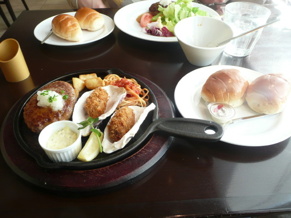 丸の内ディンドン ミント神戸店でのランチ on 2010-12-10_b0118987_6265685.jpg