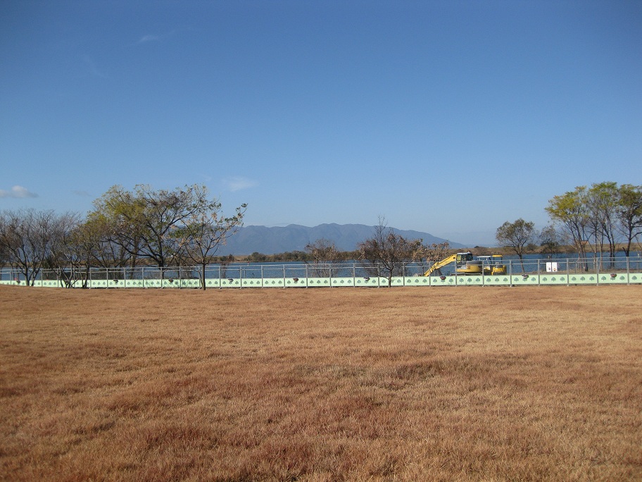 馬飼の公園　♪_f0179209_21174188.jpg