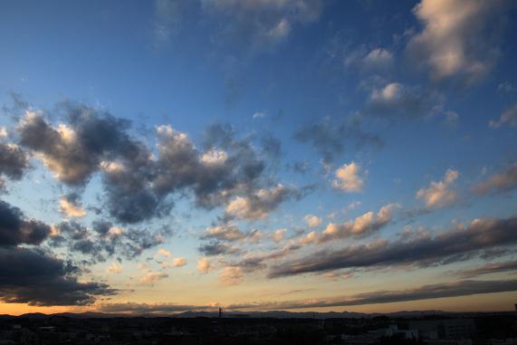 一週間の空！_c0083210_816362.jpg