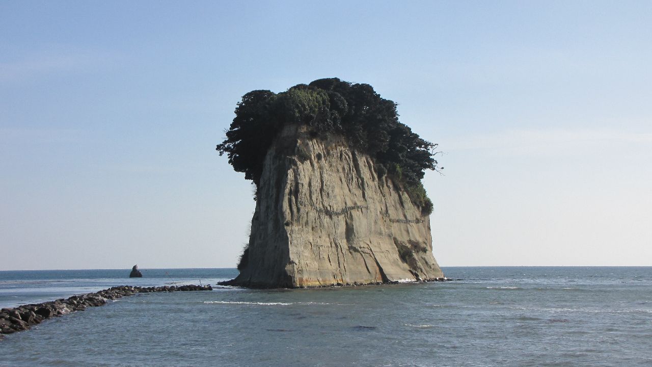 能登半島　見附島（軍艦島）_c0036317_145265.jpg