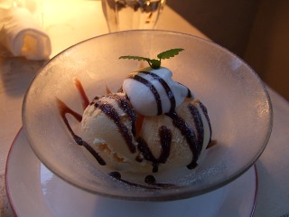 2010.12.12　MOMOcafe_e0202031_21554836.jpg