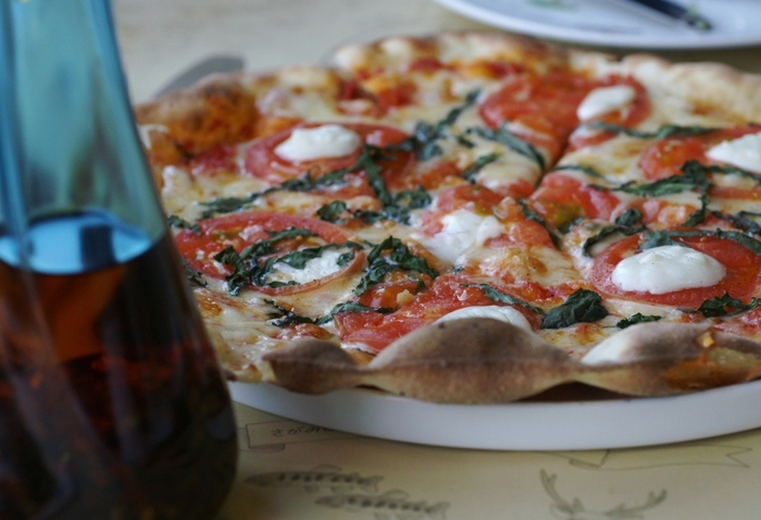 イタリアンレストラン「SELVAGGINA」地ビールと薪窯焼きピザの美味しいお店のご紹介です。_b0033423_8353435.jpg