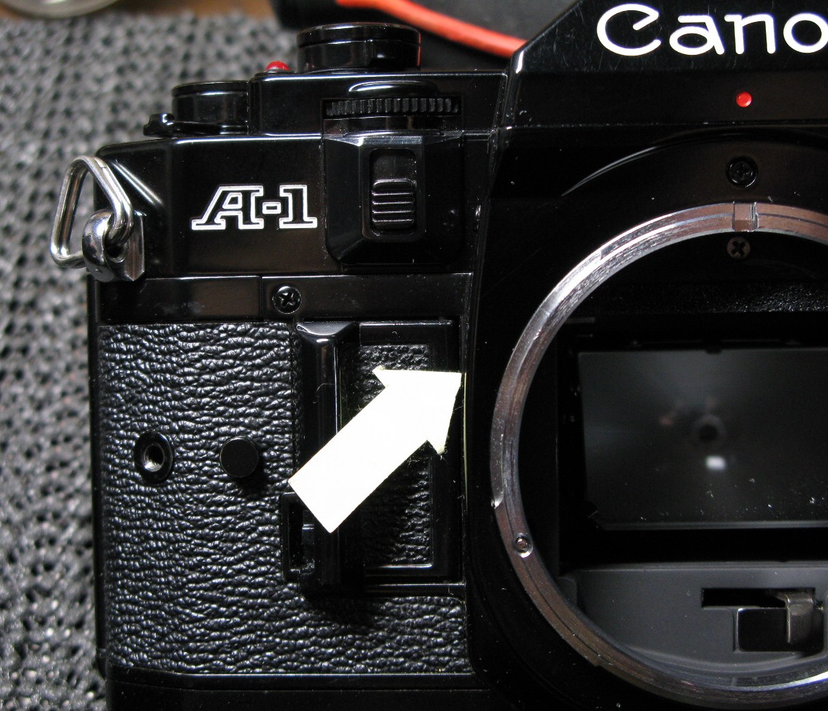 Canon A-1(1/2回) シャッター注油テクα+編 : カメと、テツと、ときどき…。