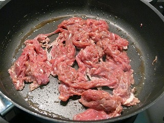  牛肉と青梗菜の黒胡椒炒め・蕎麦の実と野菜の炊き合わせ・松前漬け風漬物_c0149312_1172857.jpg