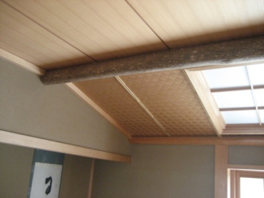 イソダの建築手法 天井と壁見切り の納め 2 イソダ 会長のちょっと一言 イソダの建築手法 天井と壁見切り の納め 2 イソダ 会長のちょっと一言