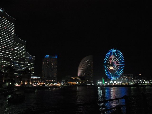 寒い夜とあたたかいピアノ ～ 横浜_a0123465_23333459.jpg