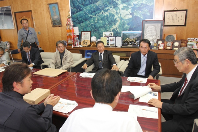 東九州初 佐伯市蒲江に釣り堀 名前募集中_d0168569_1426287.jpg