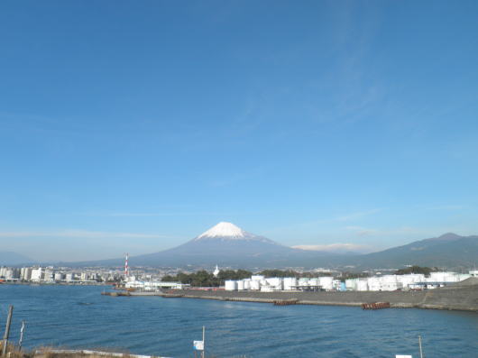 旨いラーメンのあとは、いつもの富士川緑地公園へ_b0055202_183276.jpg