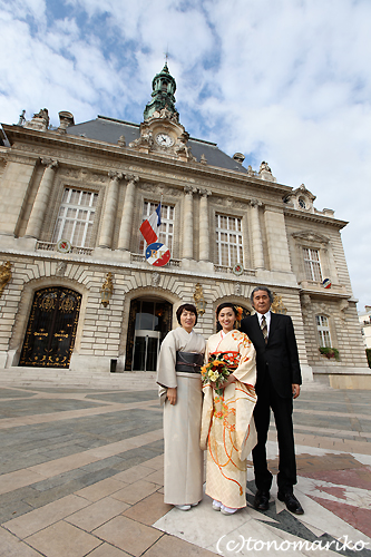 フランスの区役所での結婚式_c0024345_22521552.jpg